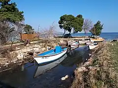 Canal Riquet entre Saint Hippolyte et l'étang Salses-Leucate, vue vers le nord.