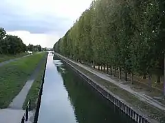 Canal de l'Ourcq à Aulnay-sous-Bois.