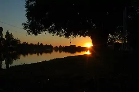 Le canal de la Marne au Rhin à Parroy.