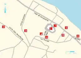 Carte localisant par des numéros de repères renvoyant au texte des édifices remarquables dans une ville.