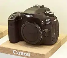 Description de l'image Canon 80D-2.jpg.