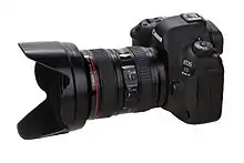 Description de l'image Canon EOS-5D-Mark-IV-03.jpg.