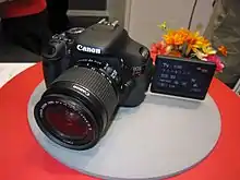Description de l'image Canon EOS Kiss X5.jpg.