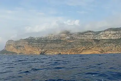 Cap Canaille et baie de Cassis.