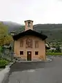 Une chapelle près du chef-lieu.