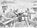 Canon type 41 capturé en cours d'évaluation par  l'Australian army operational research section. Il s'agissait de tester sa capacité de pénétration sur un bouclier frontal de char Matilda II à 150 yards (137.16m). (Nouvelle-Guinée, 6 avril 1944)