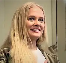 Description de l'image Carly Schroeder Future Soldier Interview.jpg.