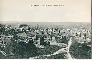 Image de désolation du bourg picard de Moreuil, totalement rasé lors de la seconde bataille de la Somme en mars 1918 (combats Castel et du bois Sénécat en particulier) et de la 3e bataille de Picardie en août 1918