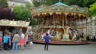 Carrousel à Montmartre