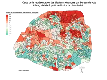 Cette carte donne une représentation spatiale de la répartition des populations étrangères dans les bureaux de vote à Paris. Plus la circonscription est rouge, plus la population étrangère parmi les votants est élevée. À l'inverse, plus elle est bleue, moins les étrangers sont représentés.