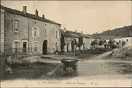 Rue du Paquis.