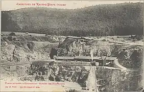 Plans inclinés d'extraction. Garage des wagonnets(fonds photographique Ad. Weick).