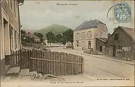 Place de la Mairie et Postes.