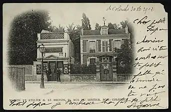 Maison et atelier photographique G. Le Breton, établissement fondé en 1889, qui édita en 1901 la première carte postale de Colombes.