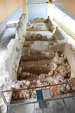 Vestiges de la muraille punique de Carthagène (IIIe siècle av. J.-C.).