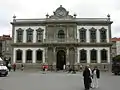 Façade s'ouvrant sur la place d'Espagne