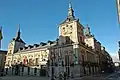 La Casa de la Villa, ancien siège de la mairie de Madrid, sur la place de la Bourgade (Villa).