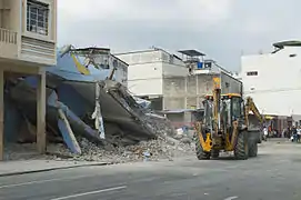 Maison détruite à Guayaquil (intersection av. Ayacucho et Garcia Moreno).