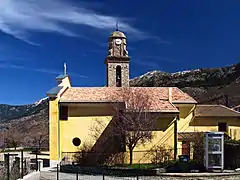 L'église de la Nativité.