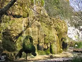 Le Jardin des Fontaines Pétrifiantes