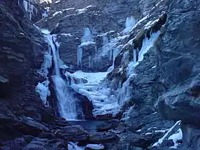 Cascade de la Lance l’hiver.