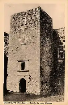 Entrée du château au début du XXe siècle.