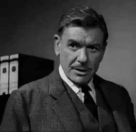 André Morell dans le rôle du professeur Quatermass