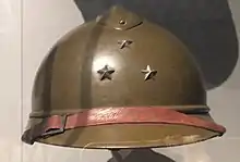 Le casque Adrian de général de division.