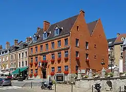 L'hôtel de  ville actuel