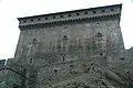 Vue du côté sud du sentier qui mène au château