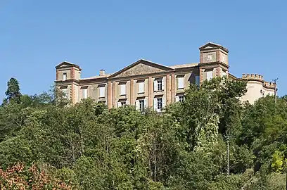 Le château de Castelnau-d'Estrétefonds.