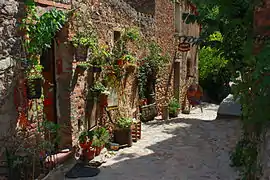 Castelnou.