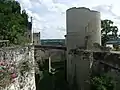 Canonnière constituée uniquement d'une fente, château de Chinon.