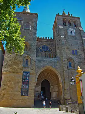 La cathédrale d'Évora