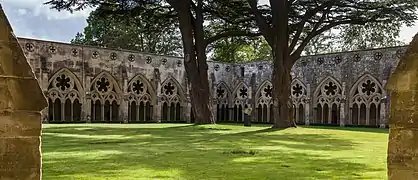 Le cloître