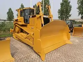 Caterpillar D7