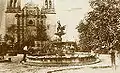 Photo sépia de la Plaza de Armas et la cathédrale (1874).