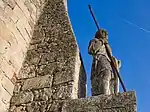 Statue à l'extérieur de l'église