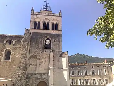 La cathédrale Notre-Dame de Die.