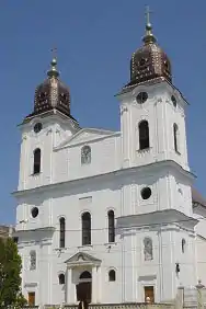 La façade de la cathédrale de la Sainte-Trinité de Blaj (2006)