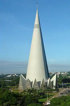 Cathédrale Notre-Dame-de-la-Gloire de Maringá (Brésil).