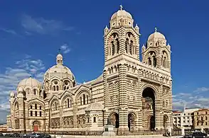 Style néo-byzantin (basilique métropolitaine Sainte-Marie-Majeure de Marseille, Marseille, France).