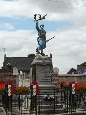 Le Poilu victorieux de Cattenières