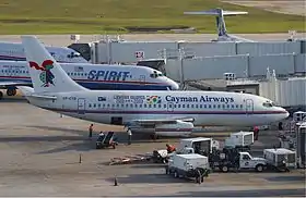 Cayman Airways Boeing 737-200 à Fort Lauderdale en 2003