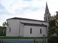 Vue nord-est de l'église Sainte-Madeleine (oct. 2012)