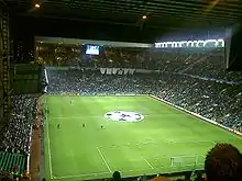 vue intérieure d'un stade plein