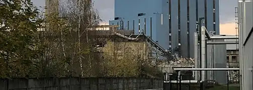 La salle des machines de la centrale Lucy 2 en cours de destruction le 08/11/21