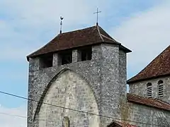 Partie supérieure de son donjon-porche.