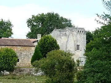 La façade sud à l'été 2011.