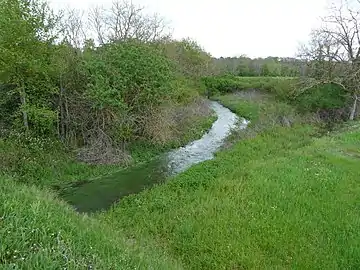 Le même lieu après une période prolongée de fortes pluies.